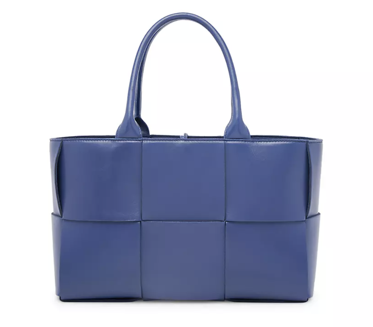 トートバッグ Bottega Veneta Arco Large Rubber Tote Tangerine Bottega Veneta Arco Large Rubber Tote - Orange | Editorialist